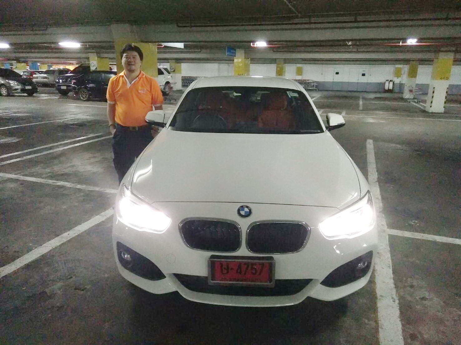 BMW010459 4