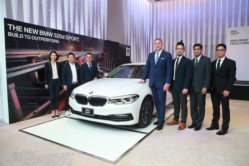 BMW010860