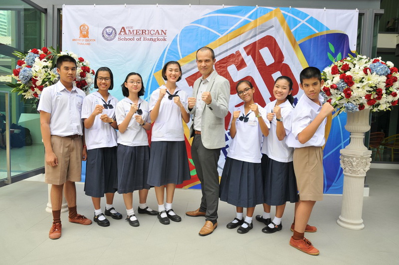 คณครส เดลเวอร พธกรงานนกบนองๆ ทง 7 คน ASB3